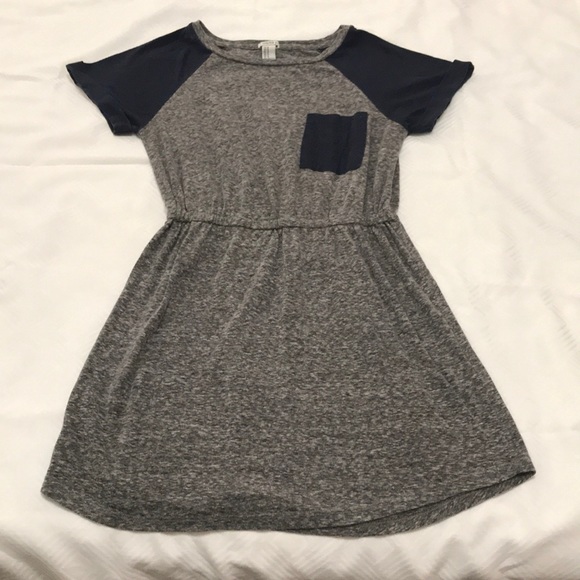 Super soft t-shirt dress - Picture 1 of 3